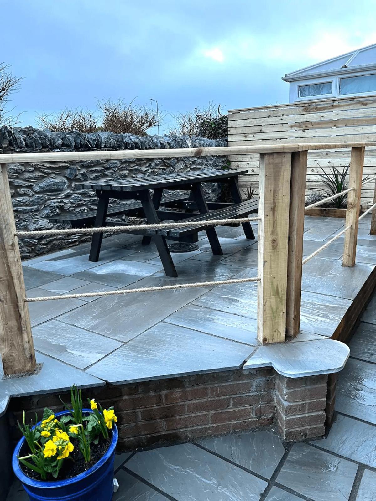 Coastal Retreat 150M From Beach Perfect For Families And Dogs Триадър Екстериор снимка